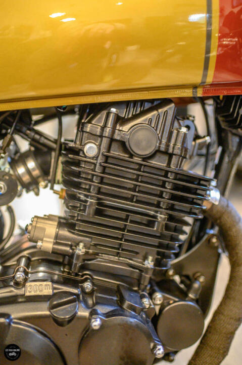 Brixton Saxby 250cc rouge/jaune – Image 8