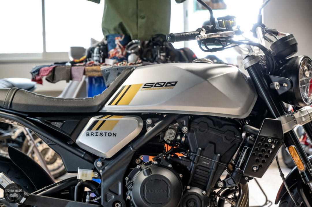 Brixton Crossfire 500 cc grise – Image 2