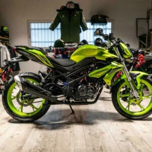 BENELLI BN 125 jaune