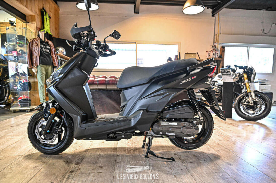 SYM JET4 RX 50 AC 2023 2290€ – Image 10