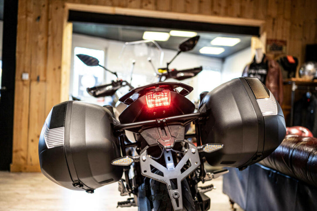 CF Moto MT 650 2023 7390€ – Image 17