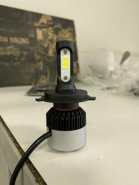LED phare H7 / H4 adaptable