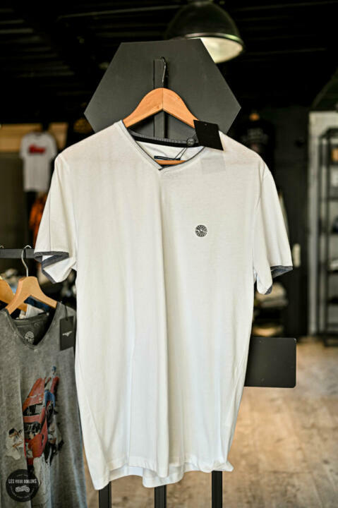 Teeshirt Benson and Cherry - tujiano blanc