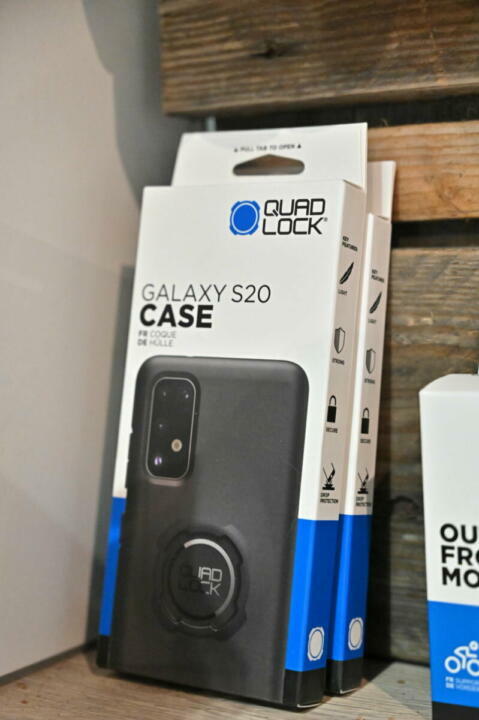 QUAD LOCK coque téléphone