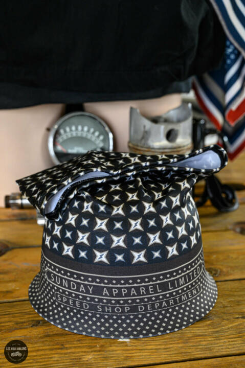 SUNDAY TOUR DE COU COMET