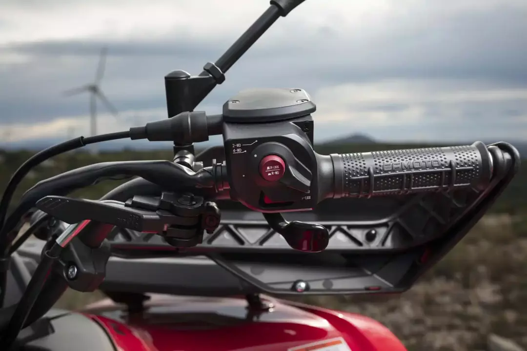 CFORCE 520 L7e EXPERT LONG 2023 – Image 3